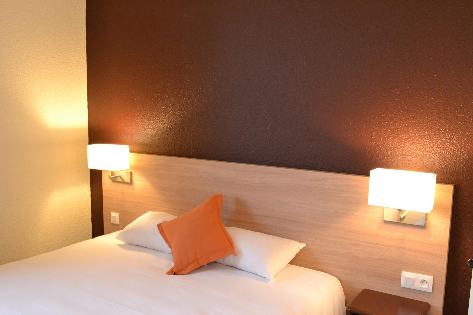 Brit Hotel Essentiel Tours Nord Exterior foto