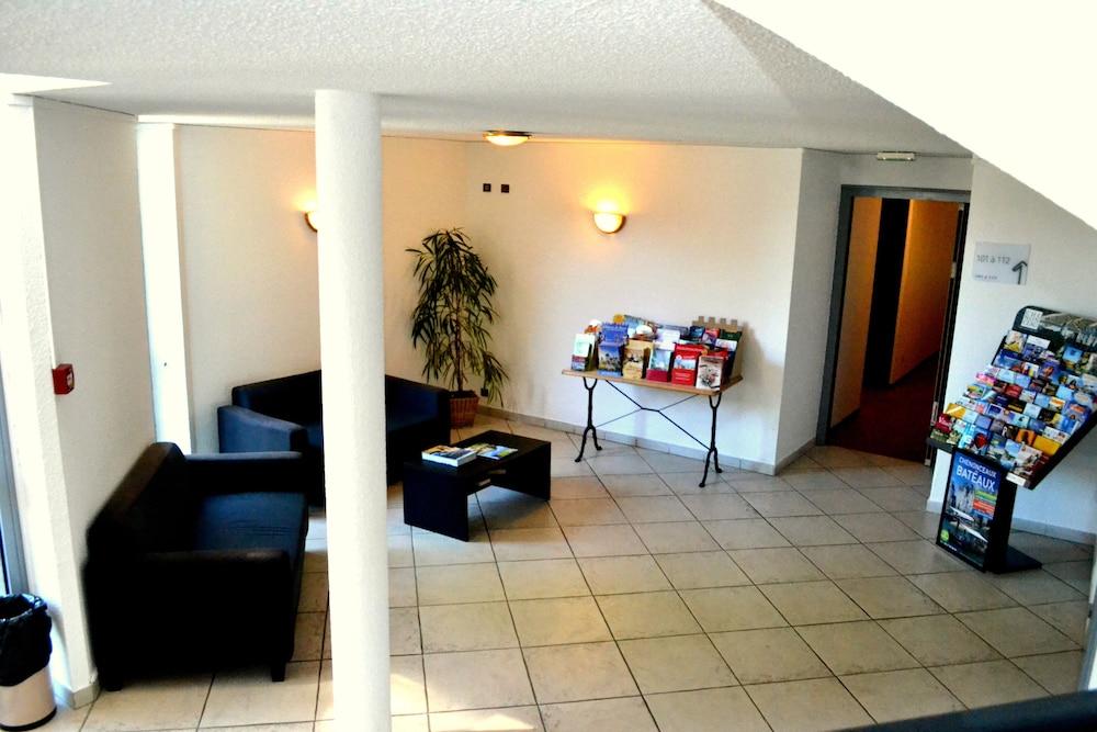 Brit Hotel Essentiel Tours Nord Exterior foto