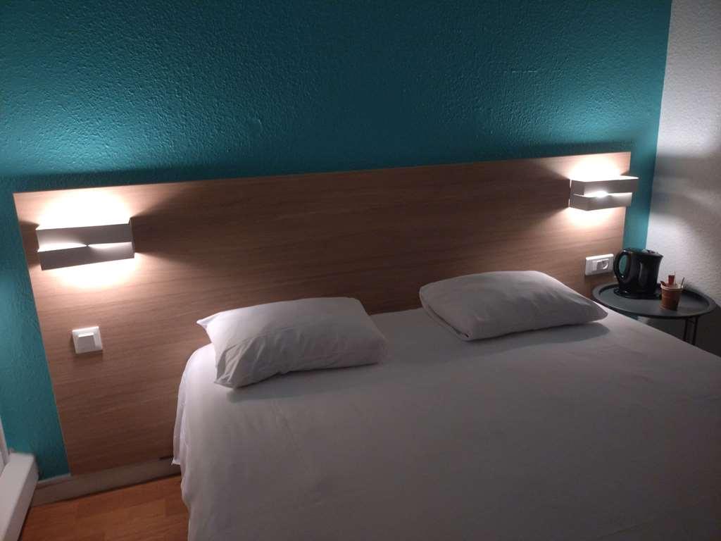 Brit Hotel Essentiel Tours Nord Zimmer foto