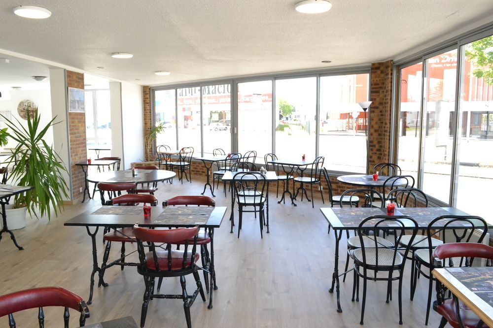 Brit Hotel Essentiel Tours Nord Exterior foto